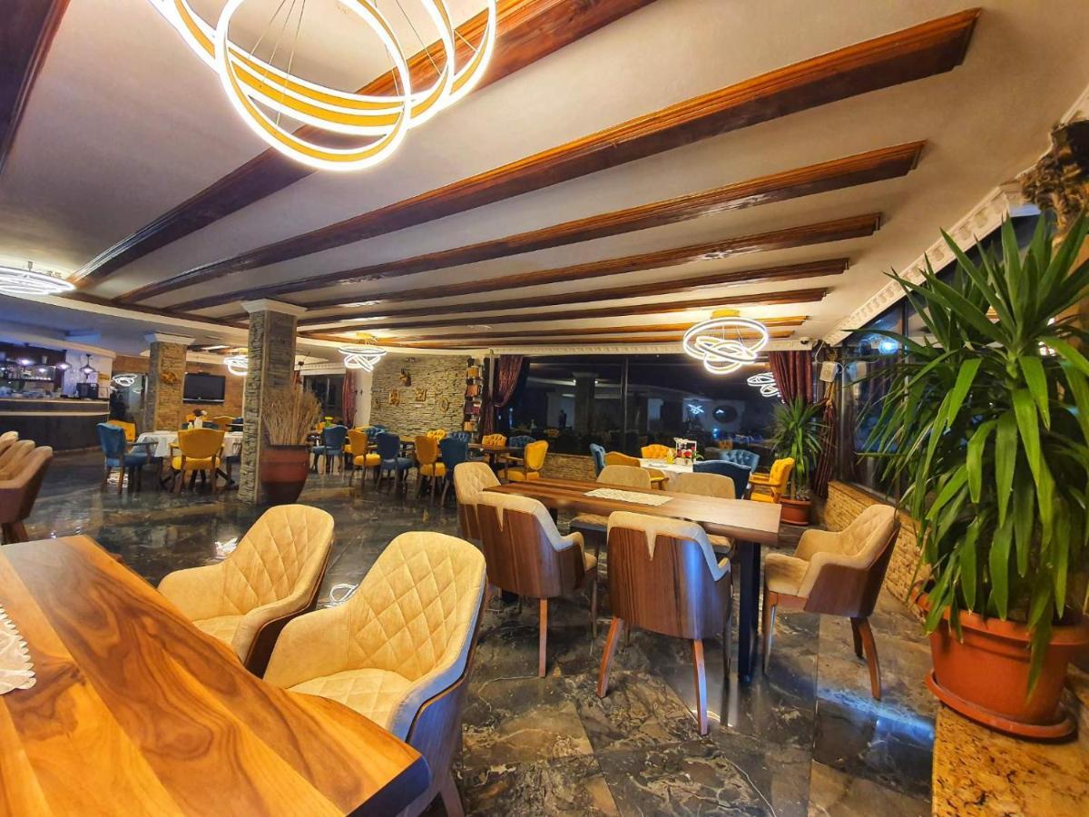 Rey Hotel มาโวรโว ภายนอก รูปภาพ