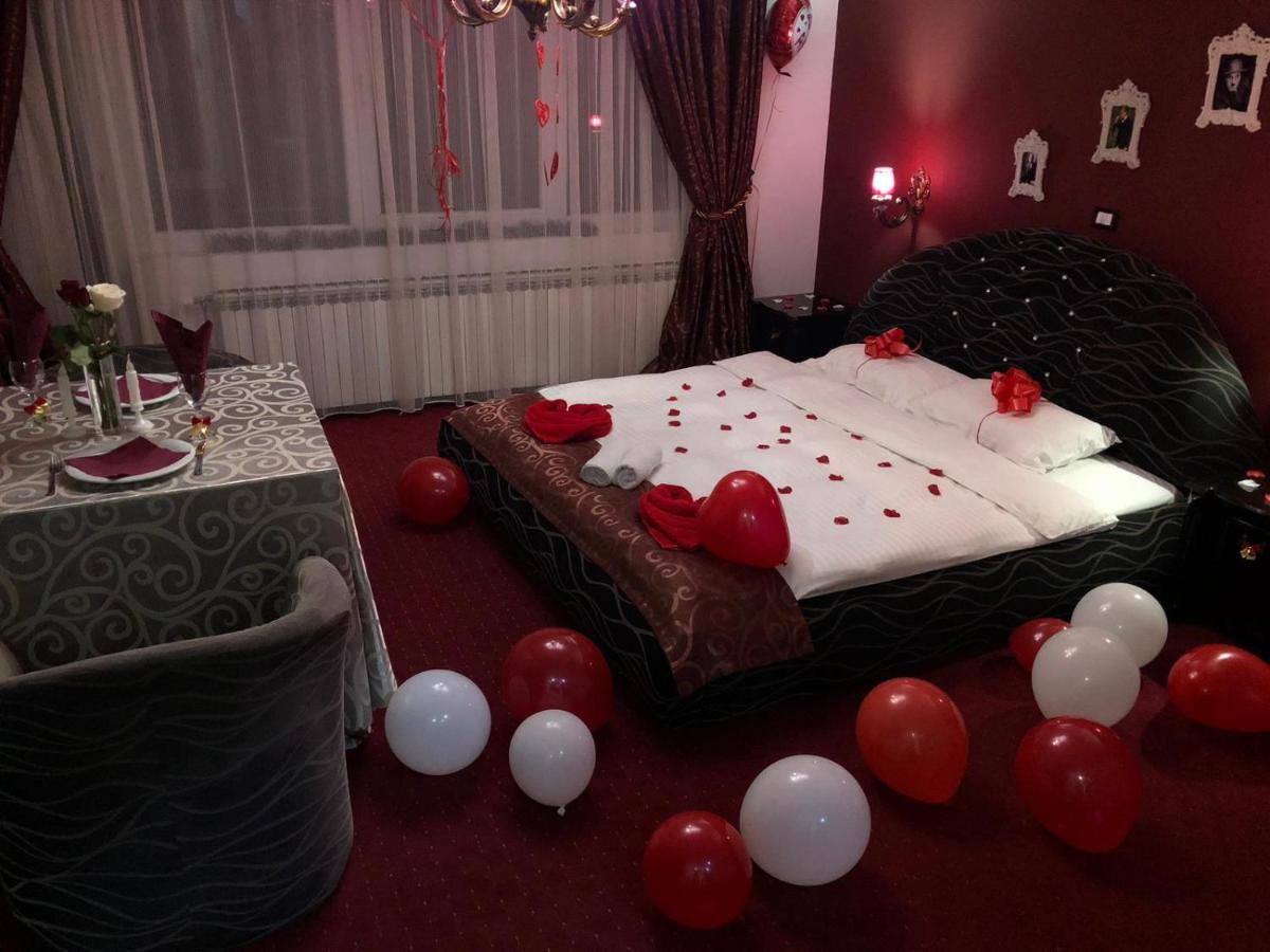 Rey Hotel มาโวรโว ภายนอก รูปภาพ